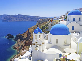 Day trip from Heraklion to Santorini with high-speed ferry and guided tour